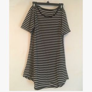 Black and white stripped t-shirt dress